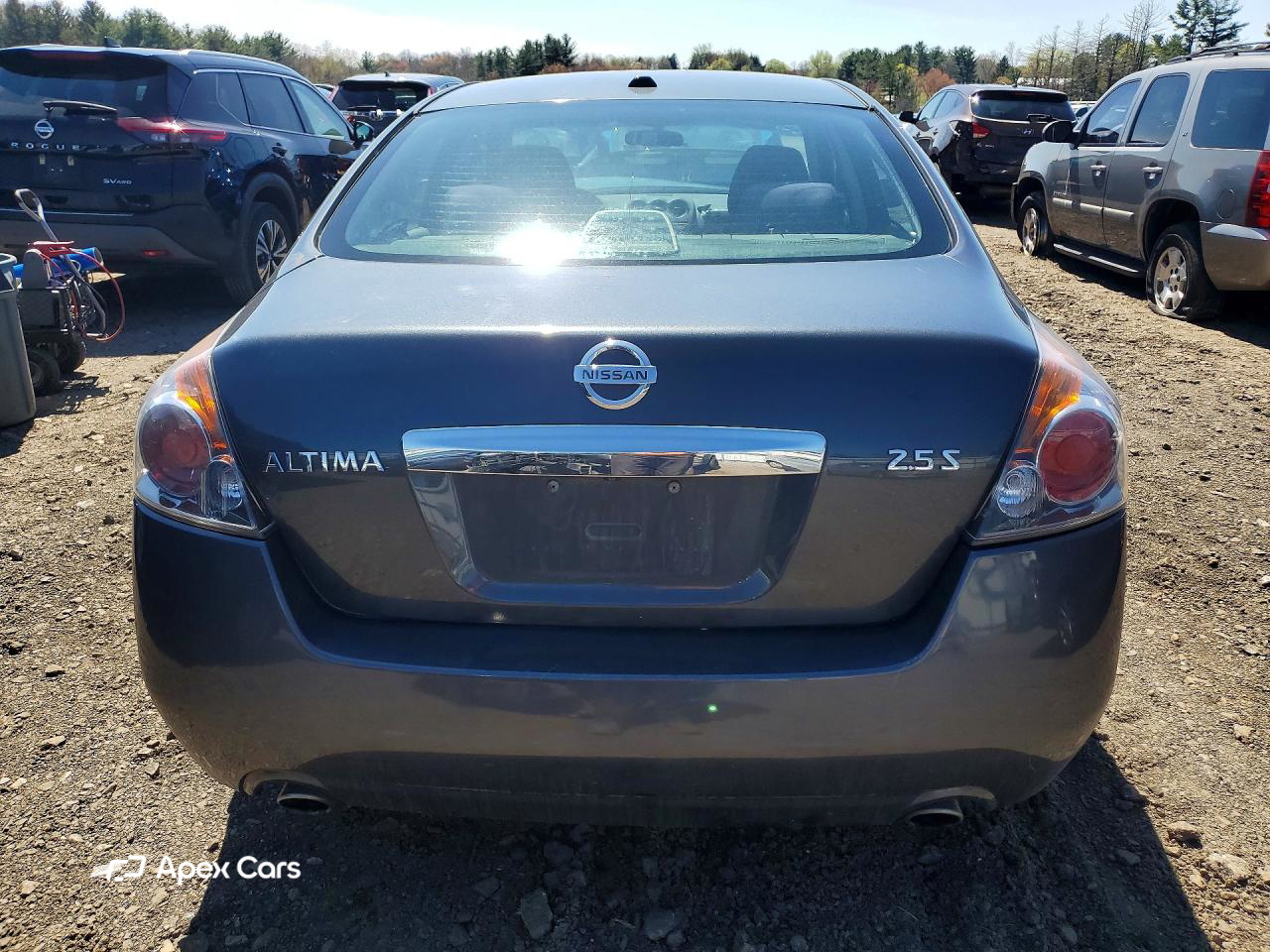 Nissan Altima 2011