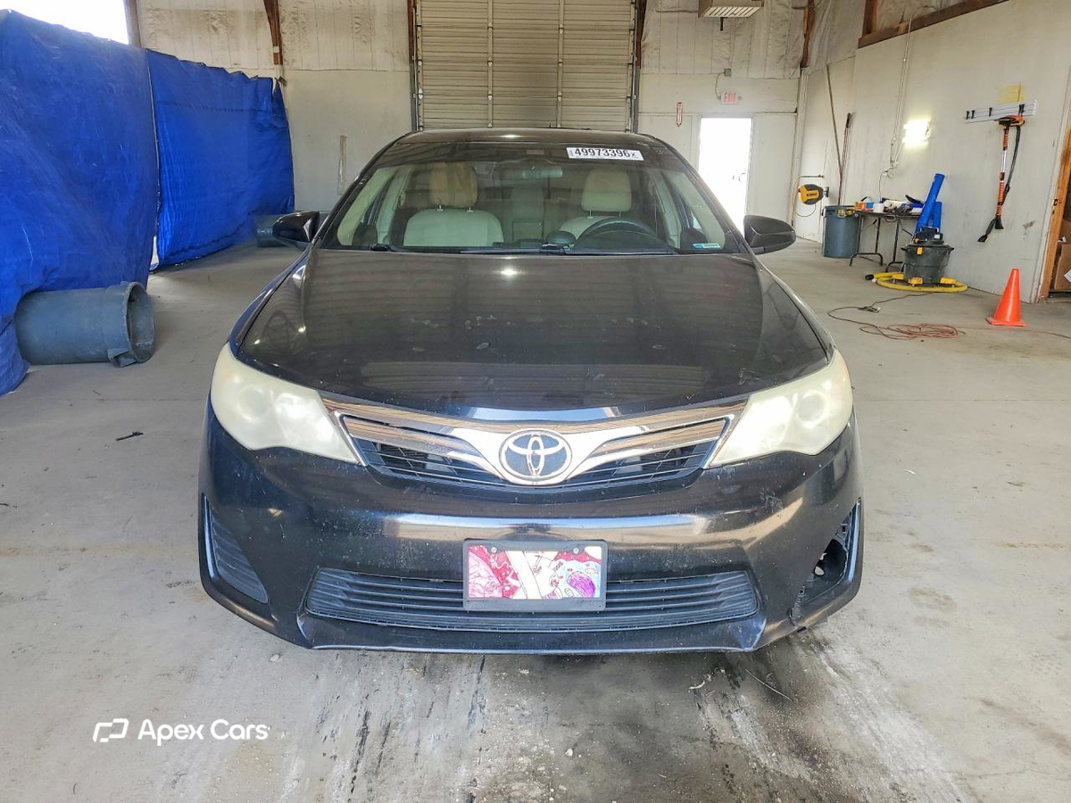 Toyota Camry 2012