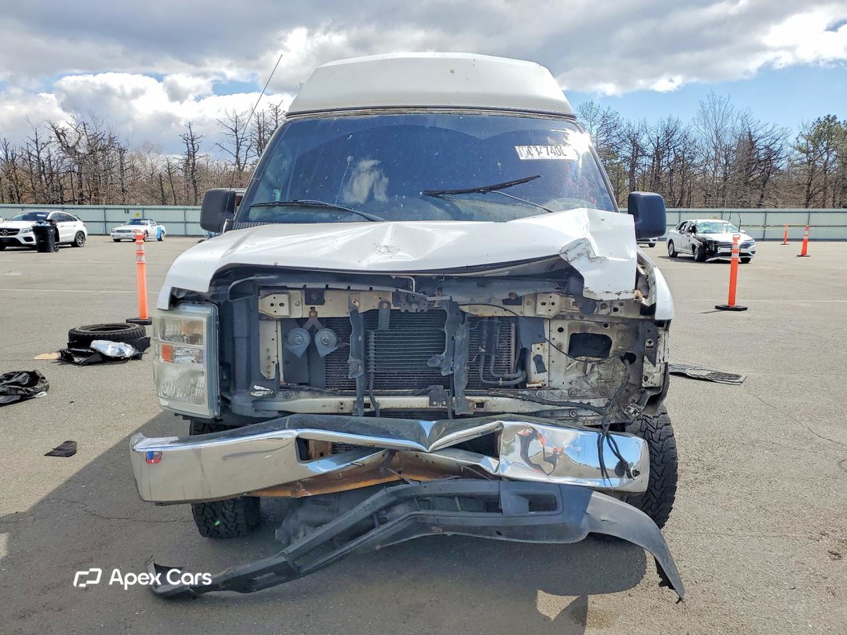 Ford Econoline 2010