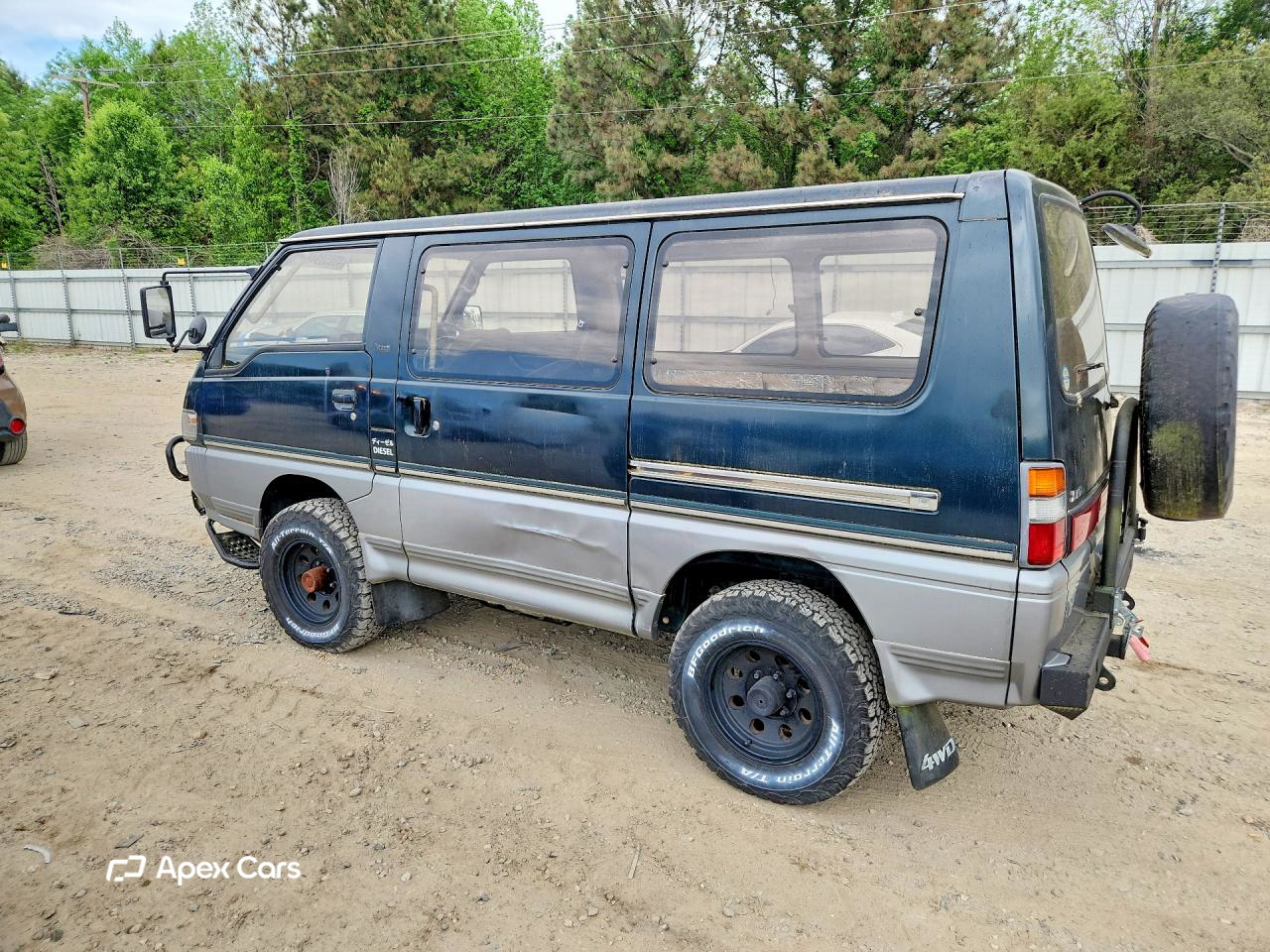 Mitsubishi  1992