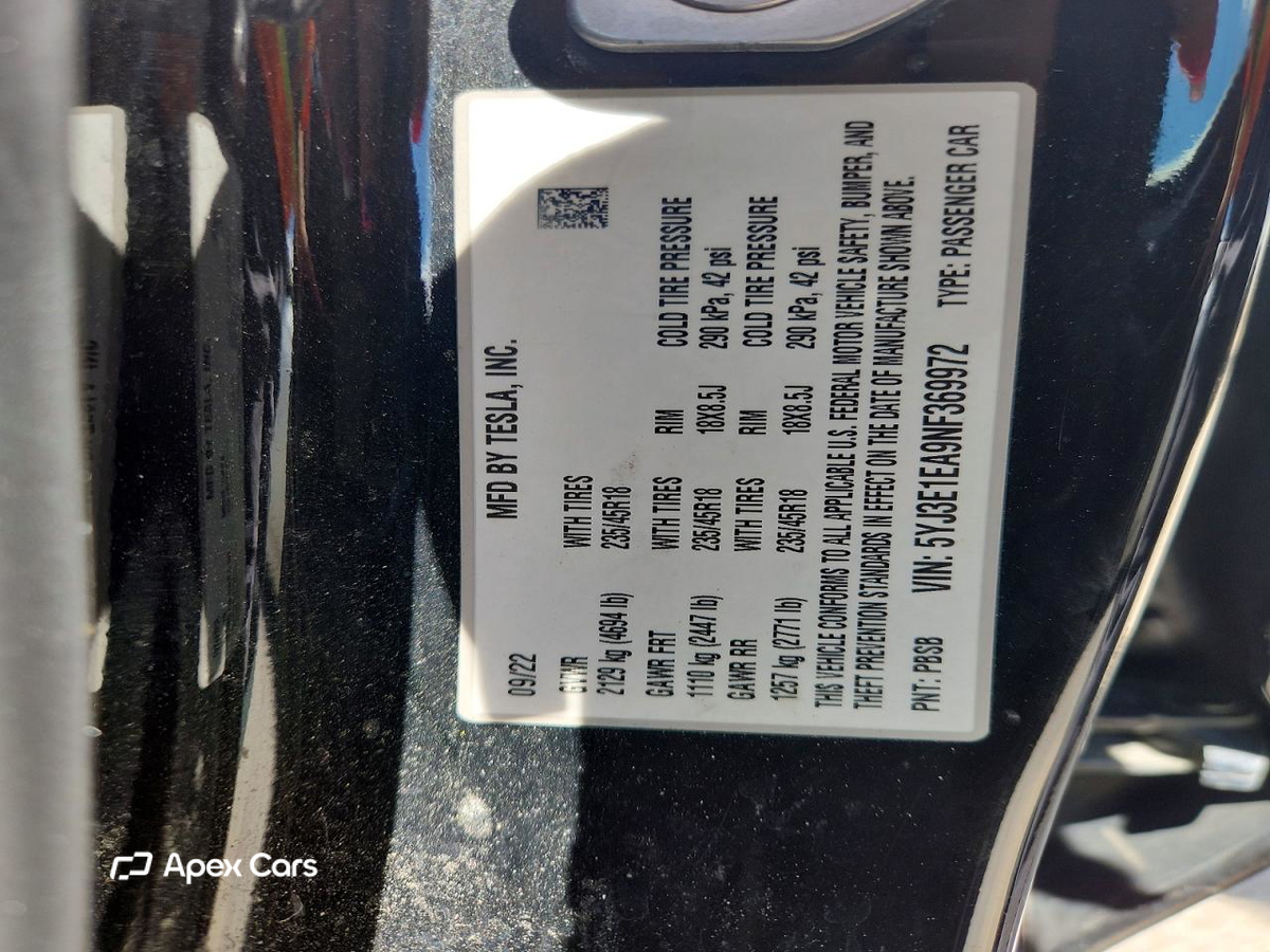 Tesla Model 3 2022