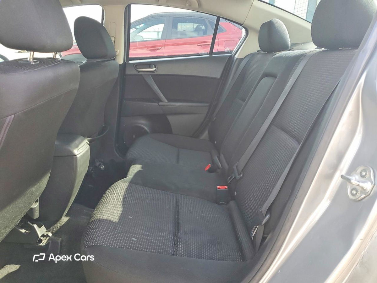 Mazda 3 2012
