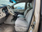 Toyota Sienna 2012