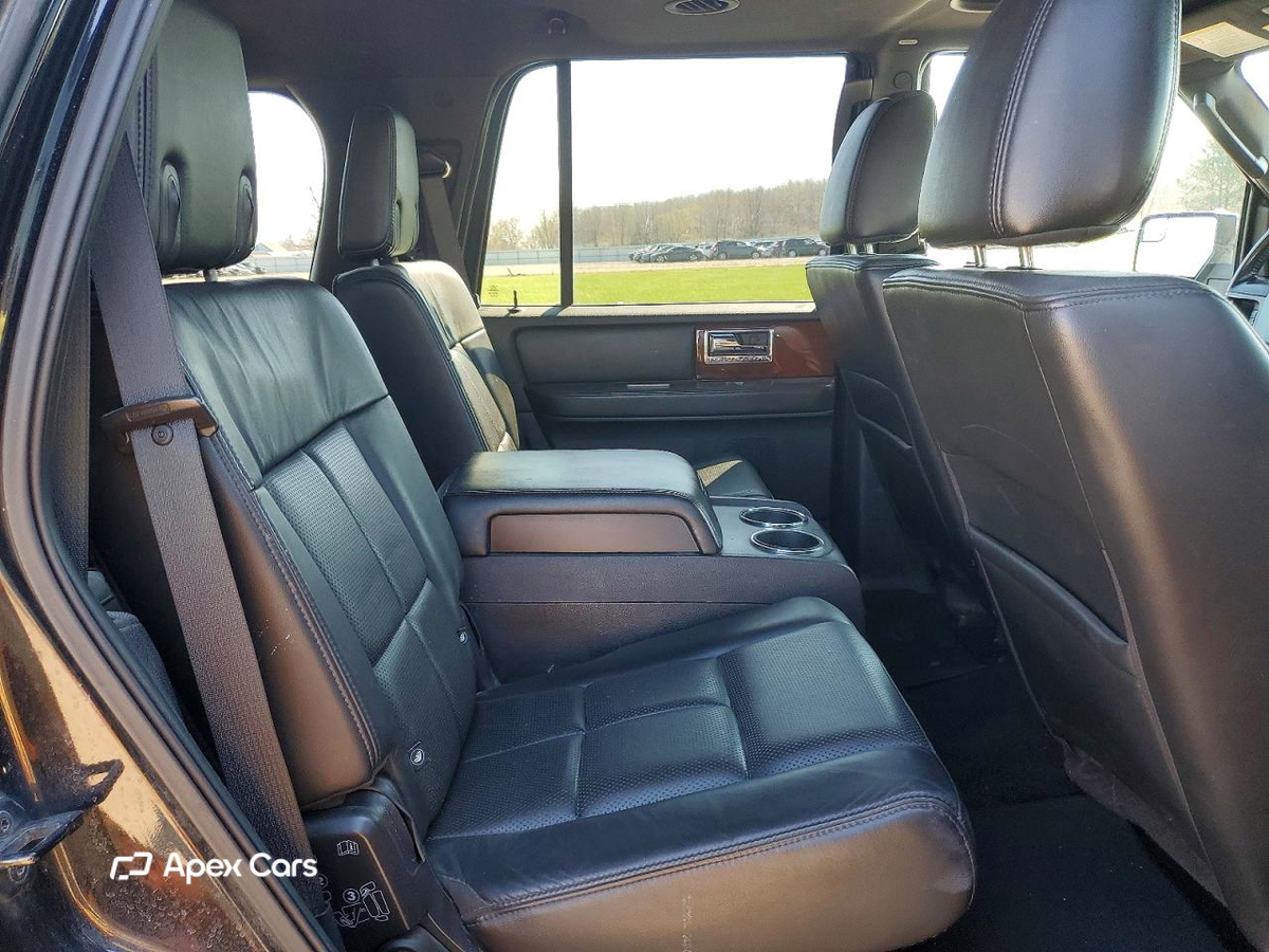 Lincoln Navigator 2013