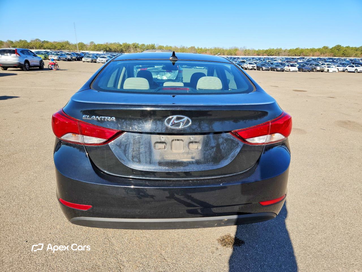 Hyundai Elantra 2014
