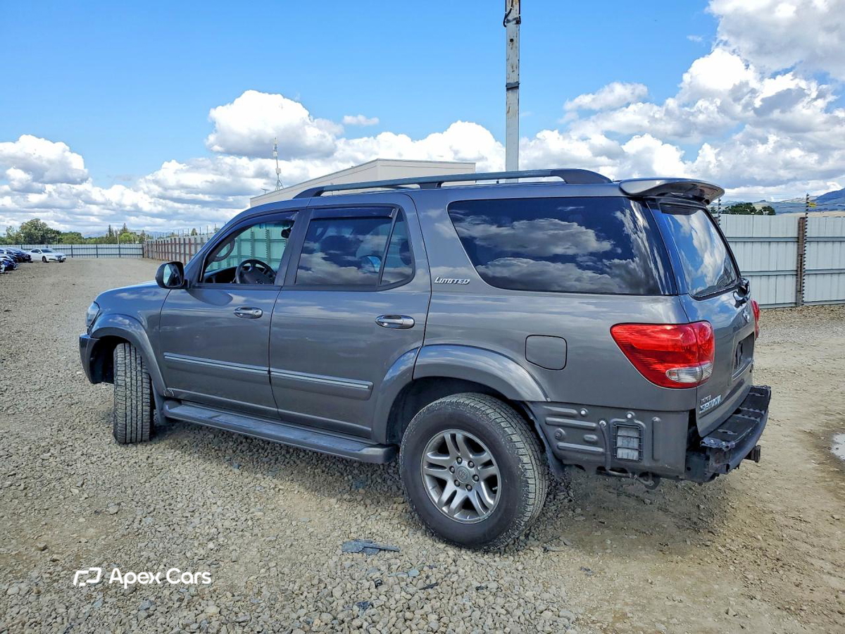 Toyota Sequoia 2005