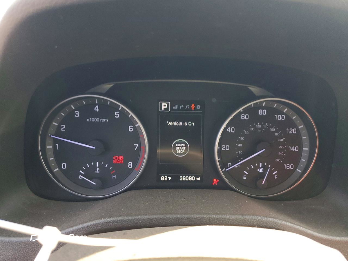 Hyundai Elantra 2017