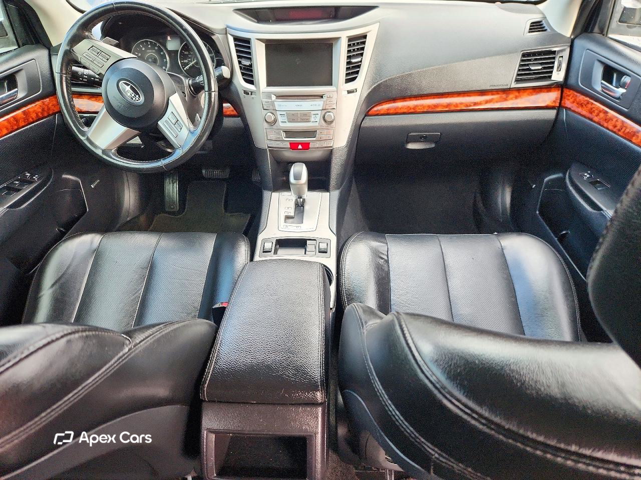 Subaru Outback 2011