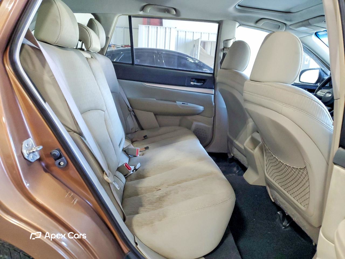 Subaru Outback 2011