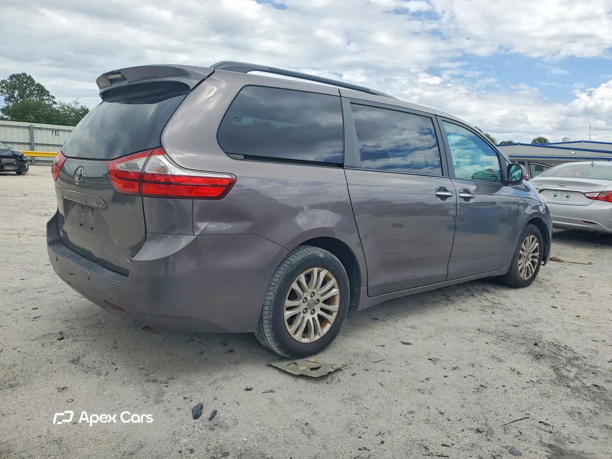 Toyota Sienna 2017