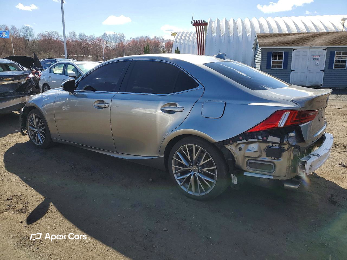 Lexus IS 2015