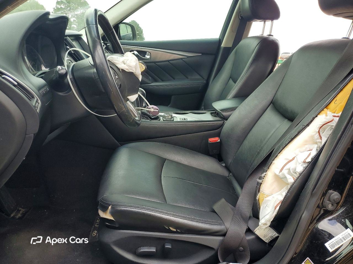 Infiniti Q50 2015
