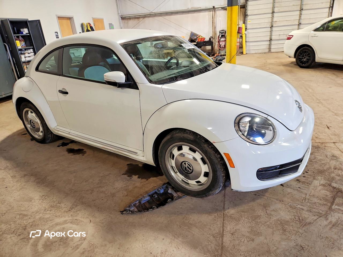 Volkswagen Beetle 2015