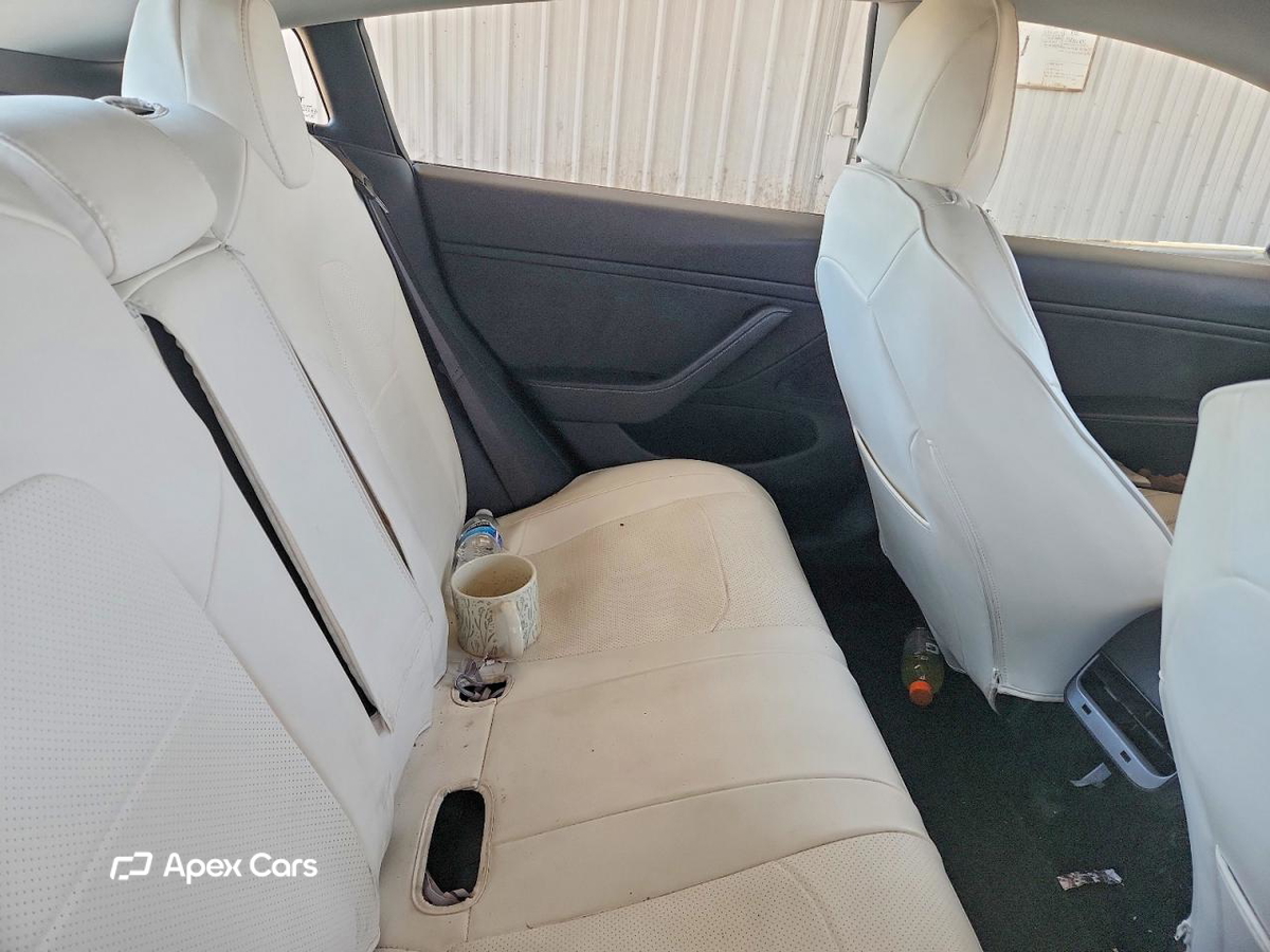 Tesla Model 3 2018