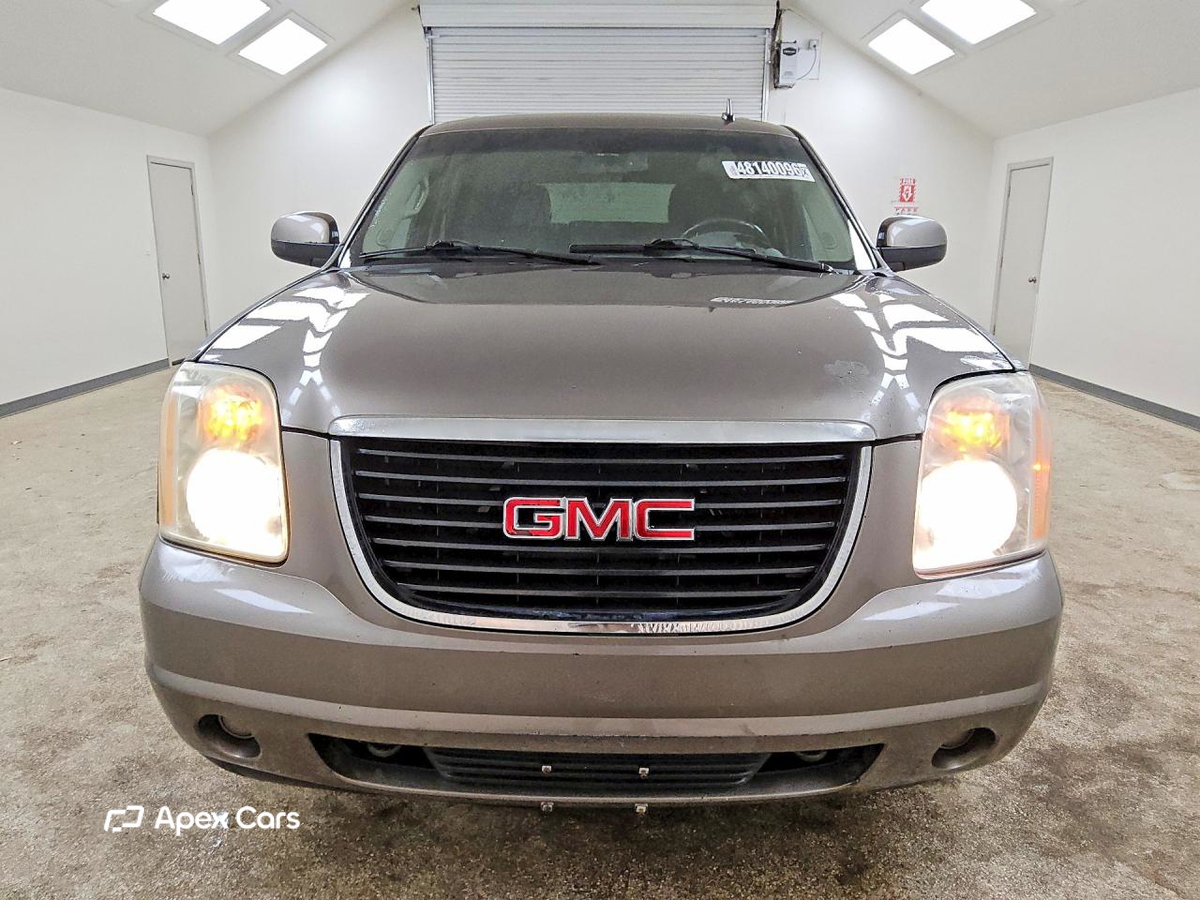 GMC Yukon 2011