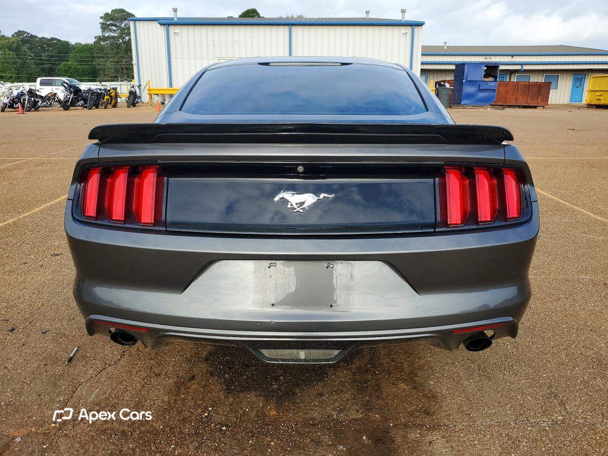 Ford Mustang 2016