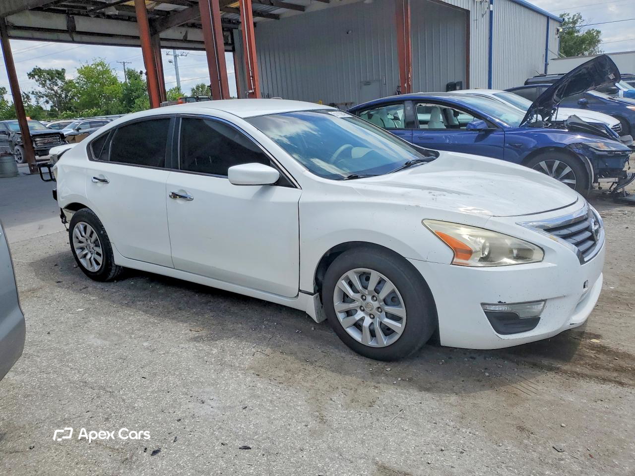 Nissan Altima 2015