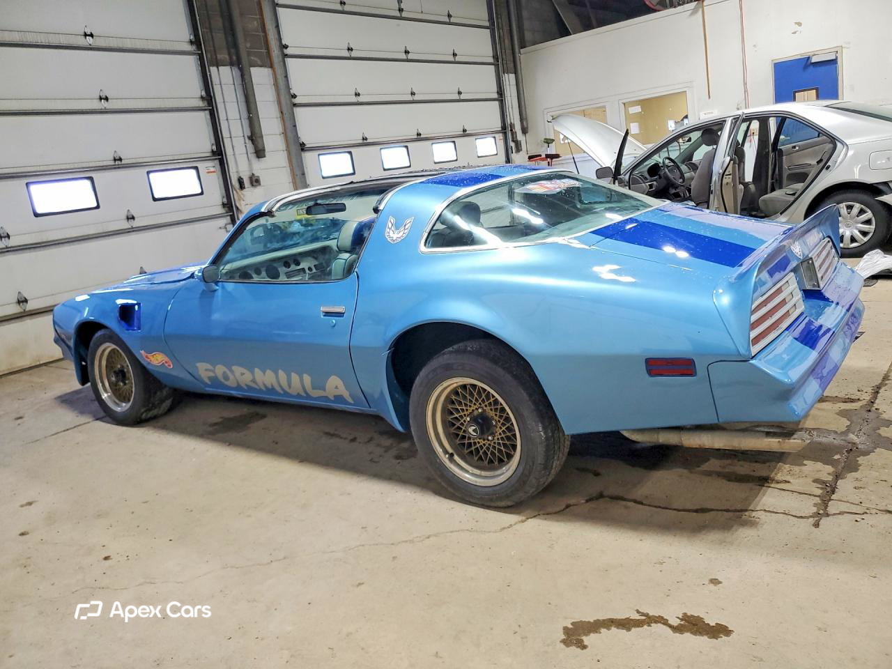 Pontiac  1977
