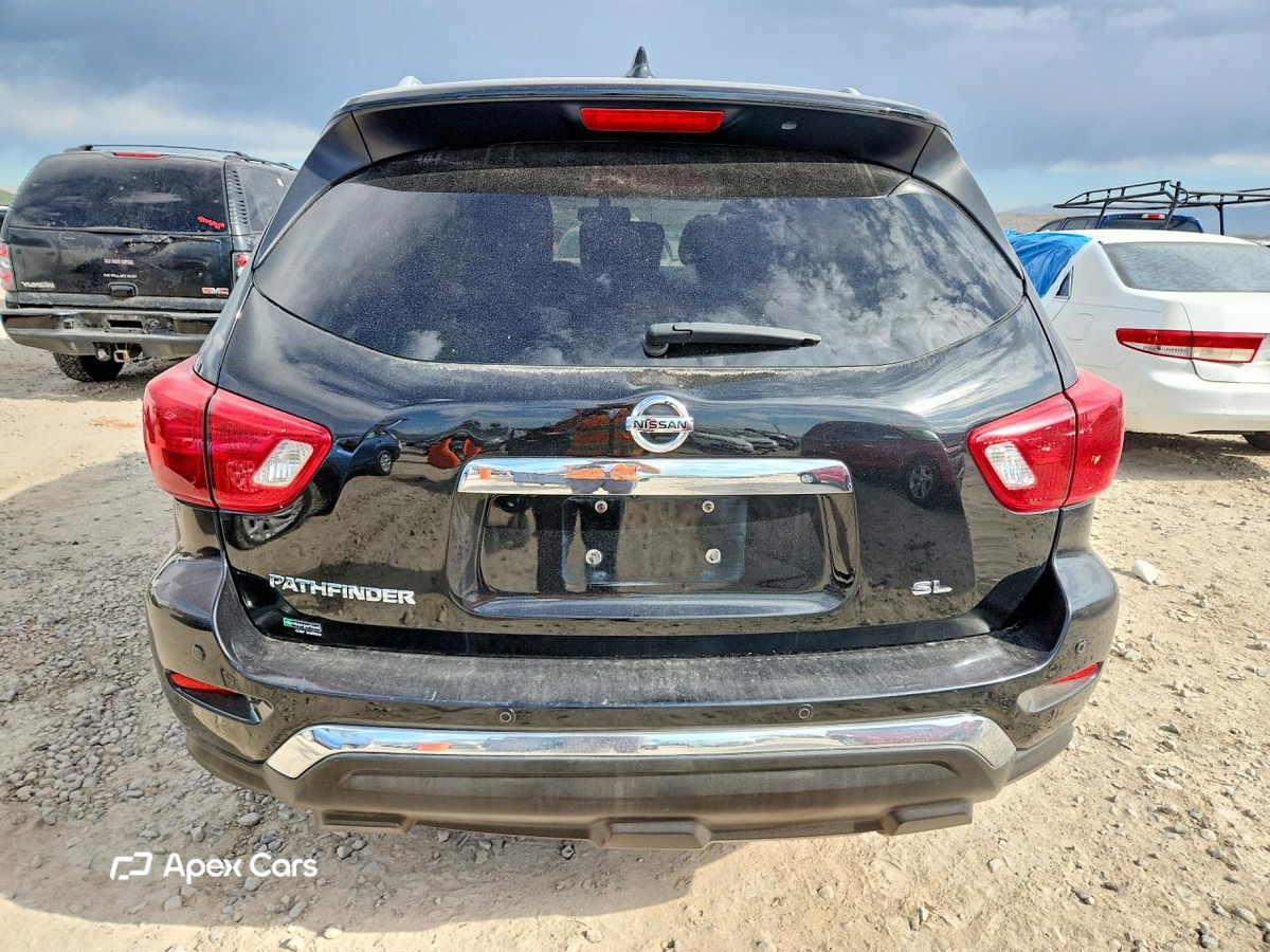 Nissan Pathfinder 2019