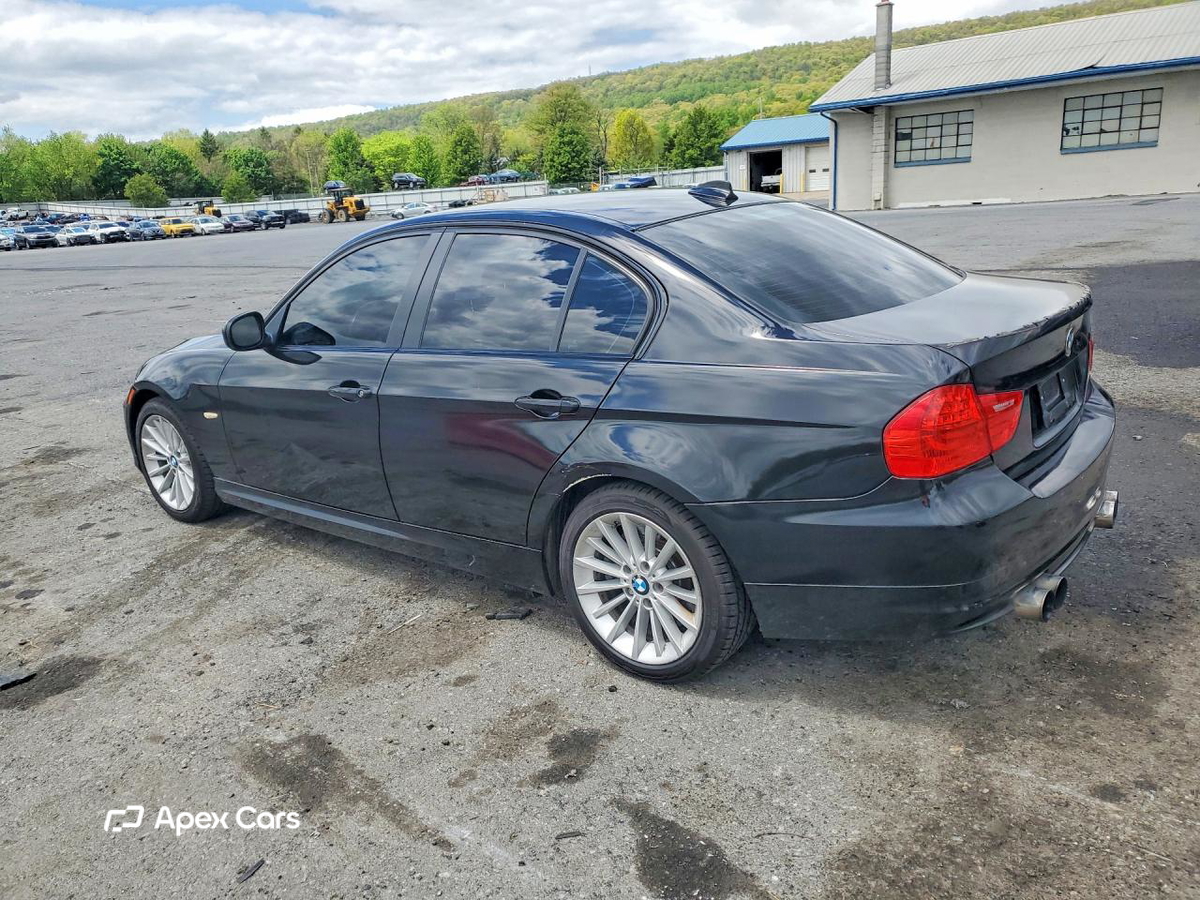 BMW Series 3 2011