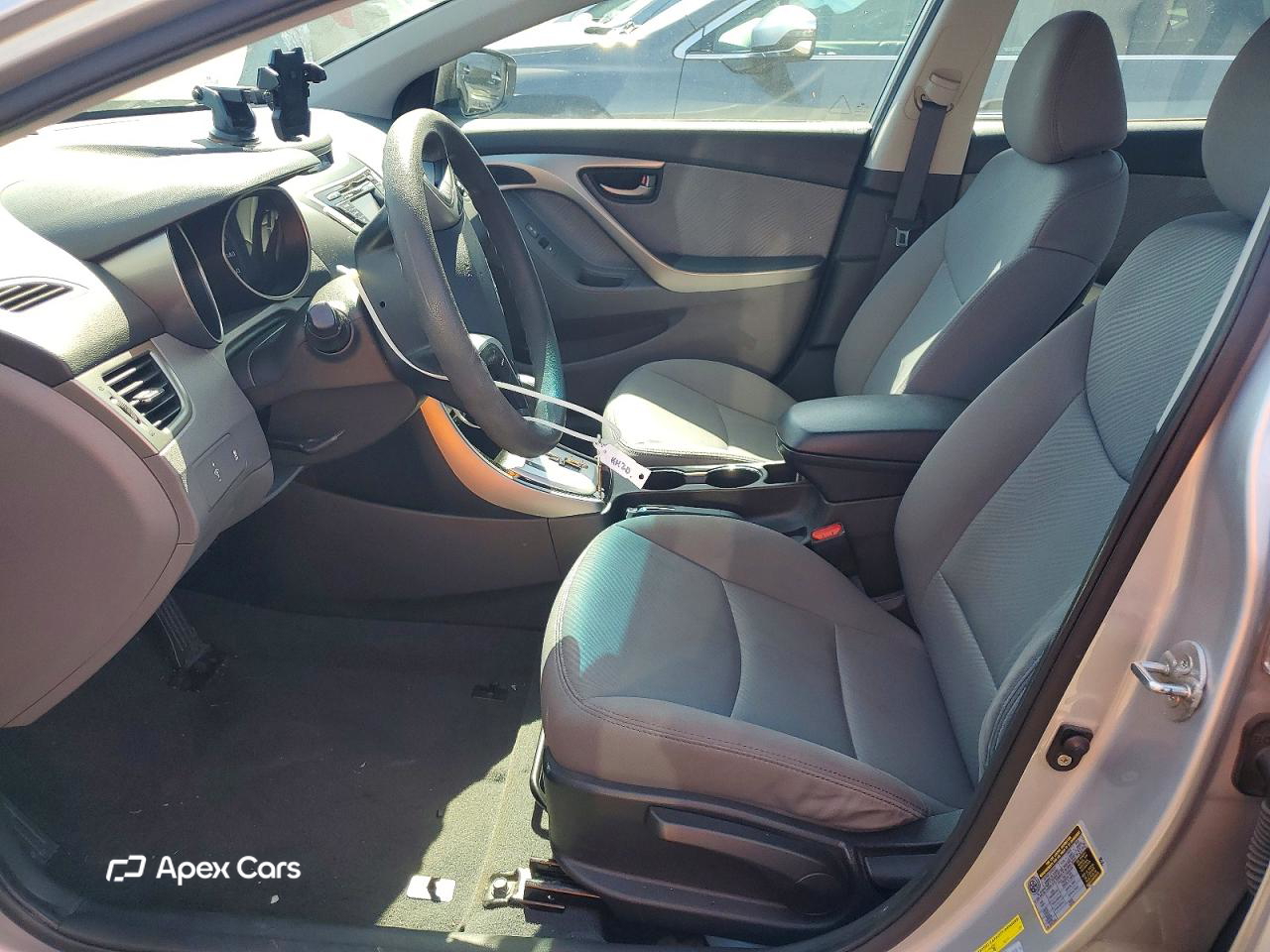 Hyundai Elantra 2011