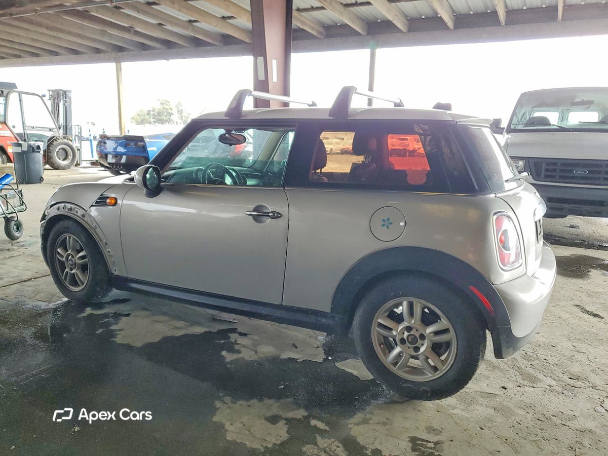 MINI Cooper 2011