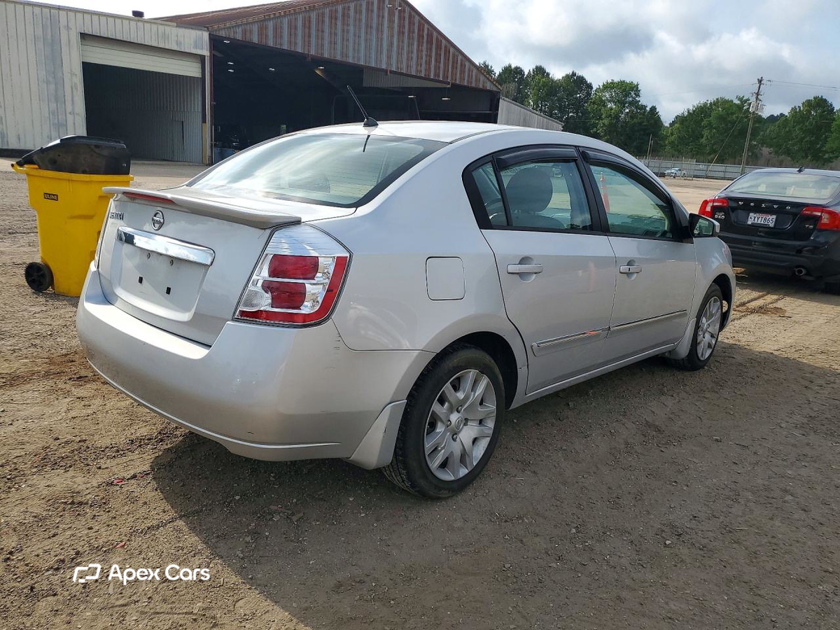 Nissan Sentra 2011