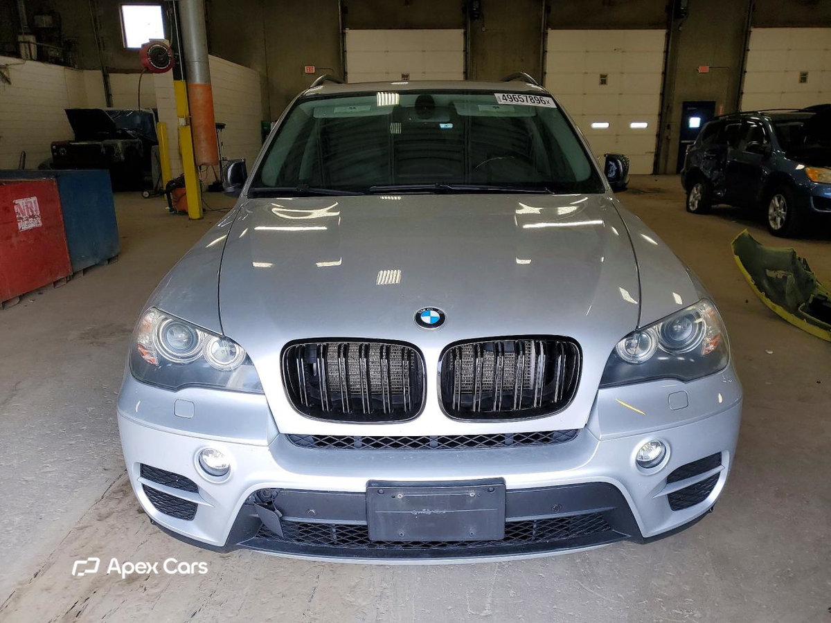 BMW X5 2011