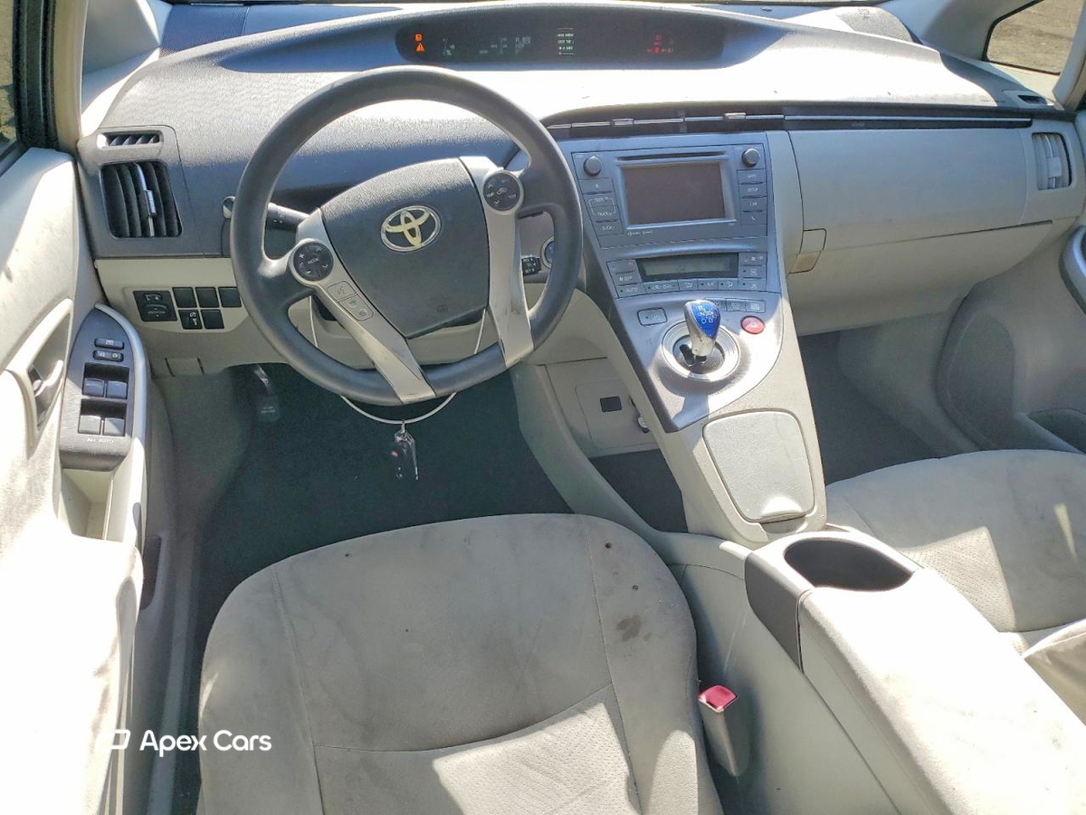 Toyota Prius 2012