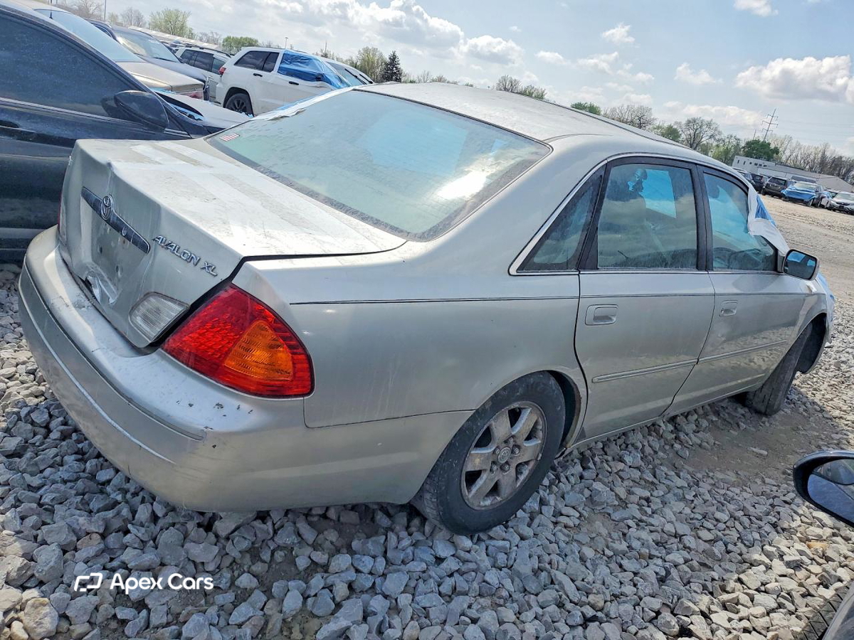 Toyota Avalon 2000