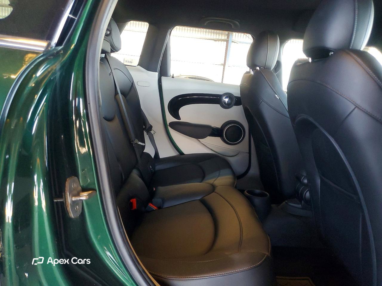 MINI Cooper 2015