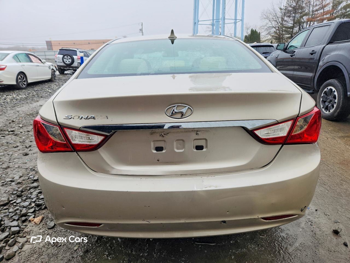 Hyundai Sonata 2011