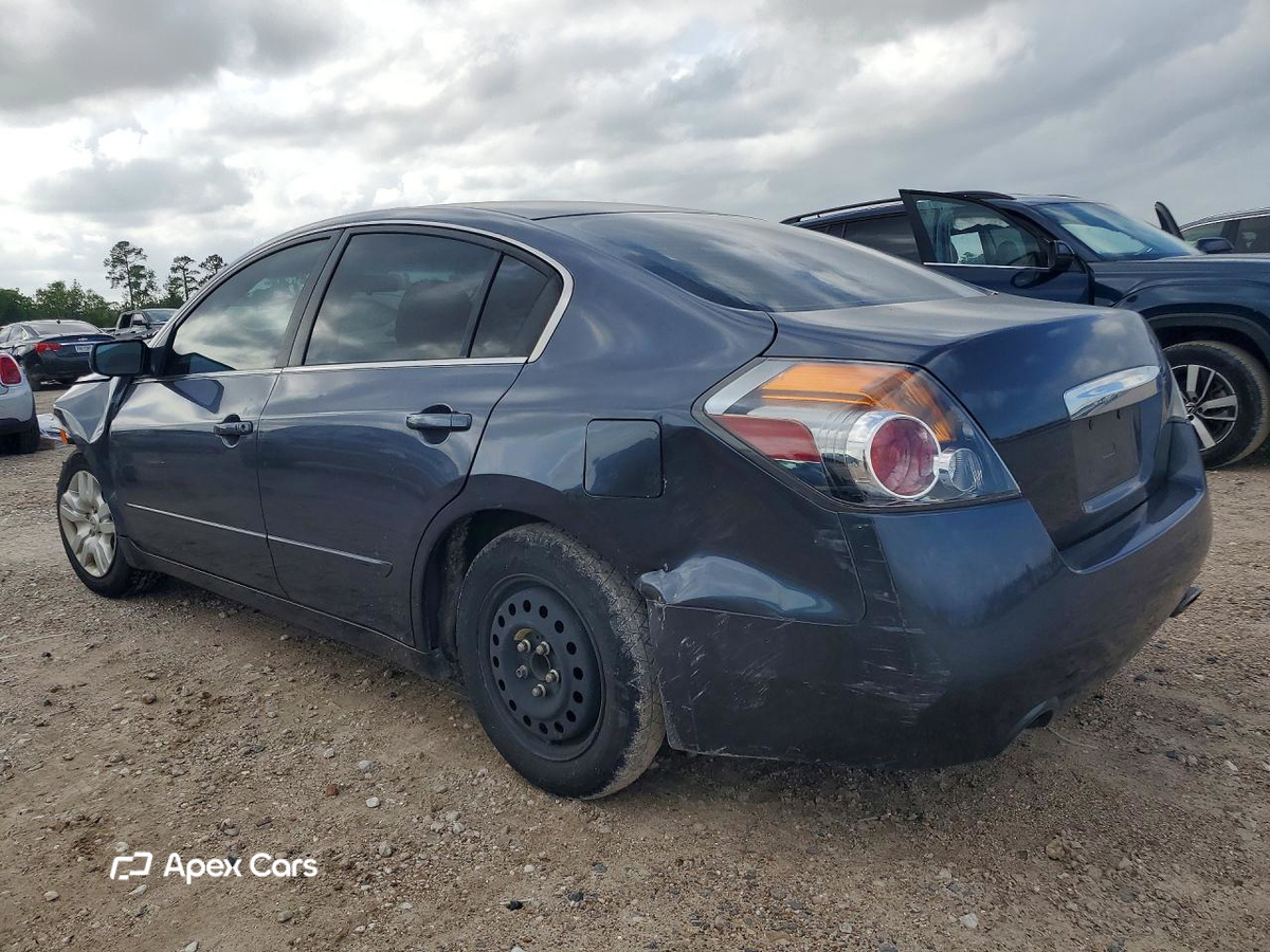 Nissan Altima 2012