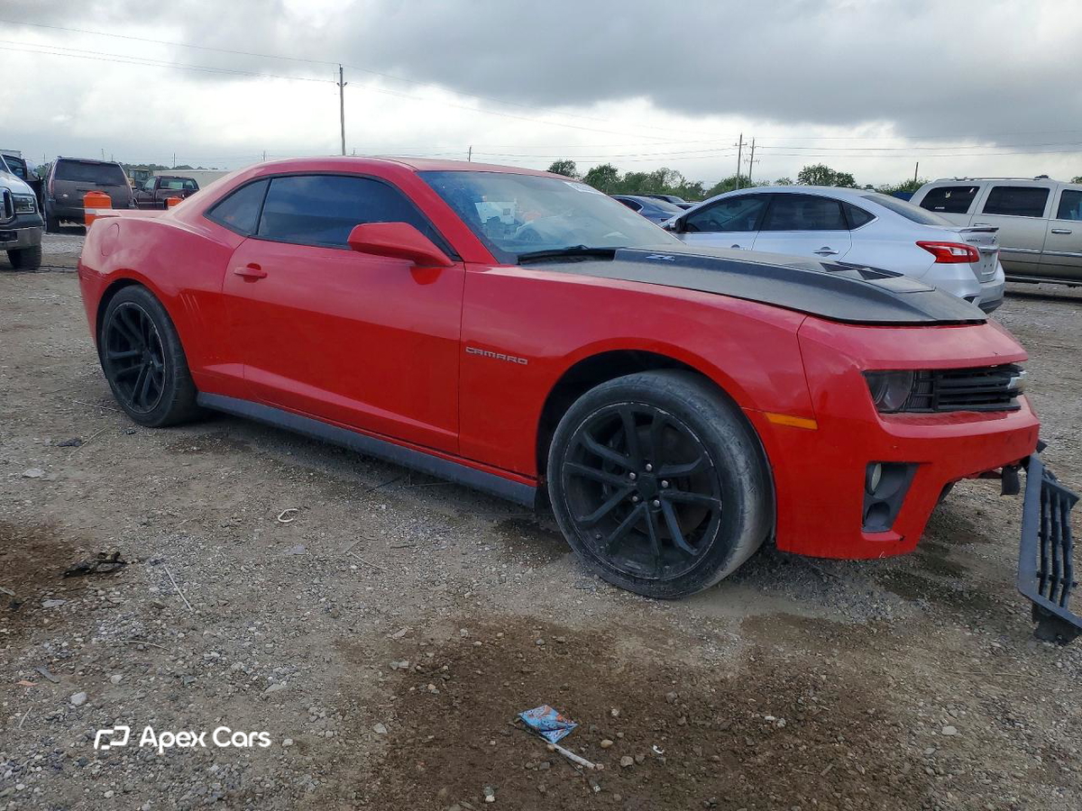 Chevrolet Camaro 2015