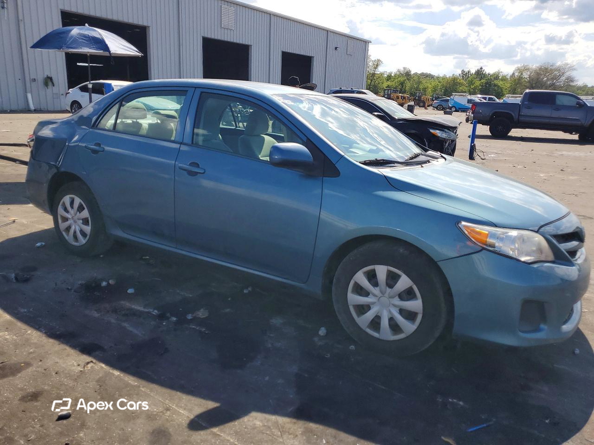 Toyota Corolla 2012