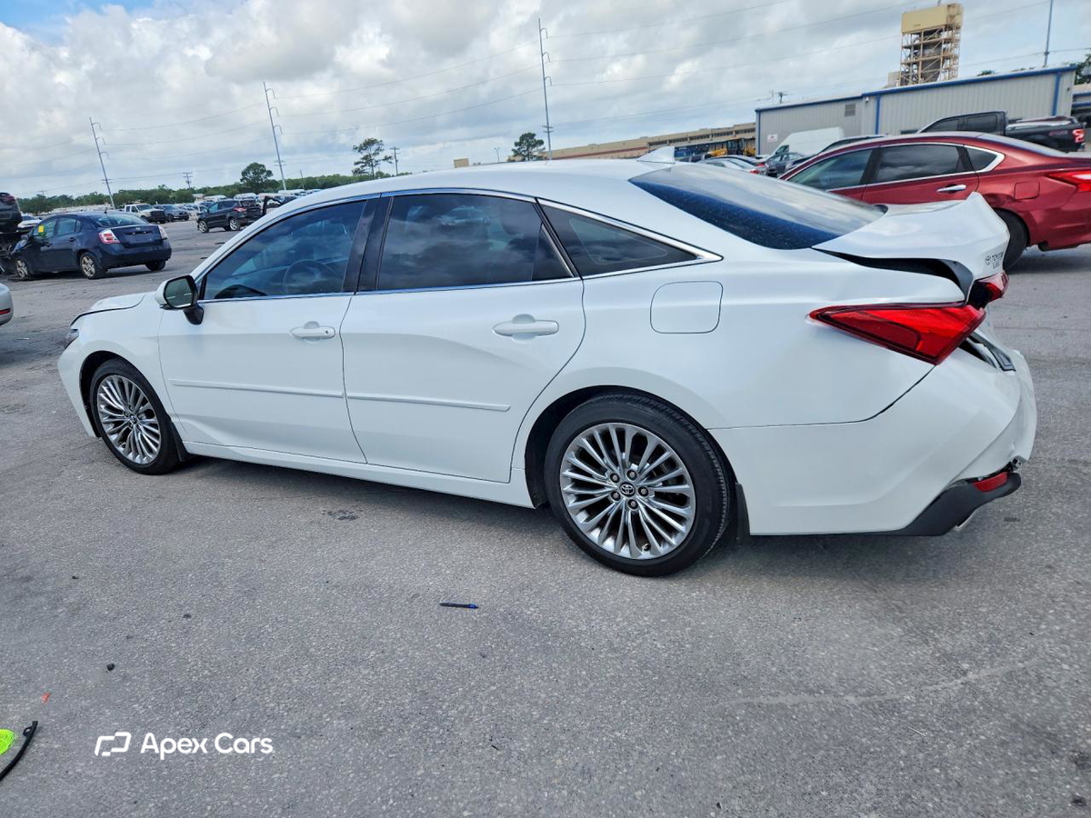 Toyota Avalon 2020