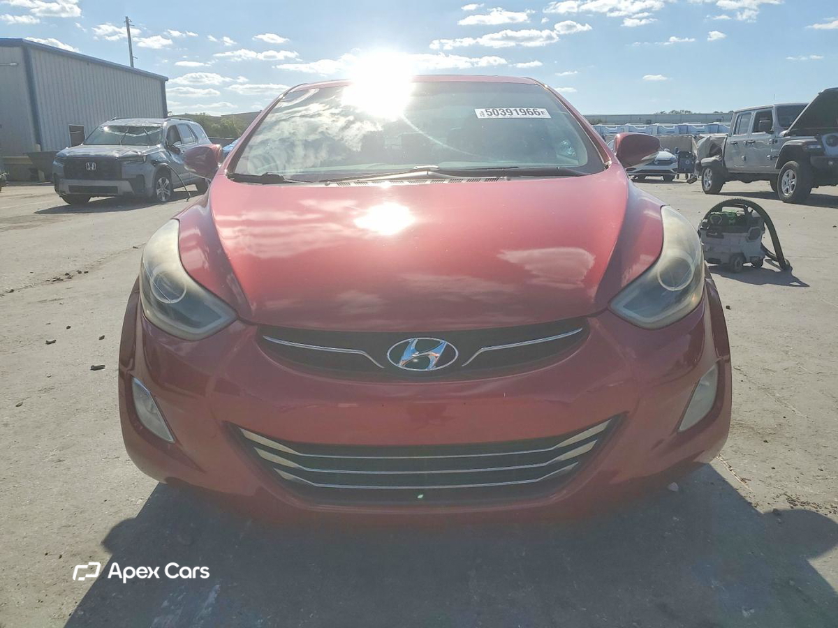 Hyundai Elantra 2011