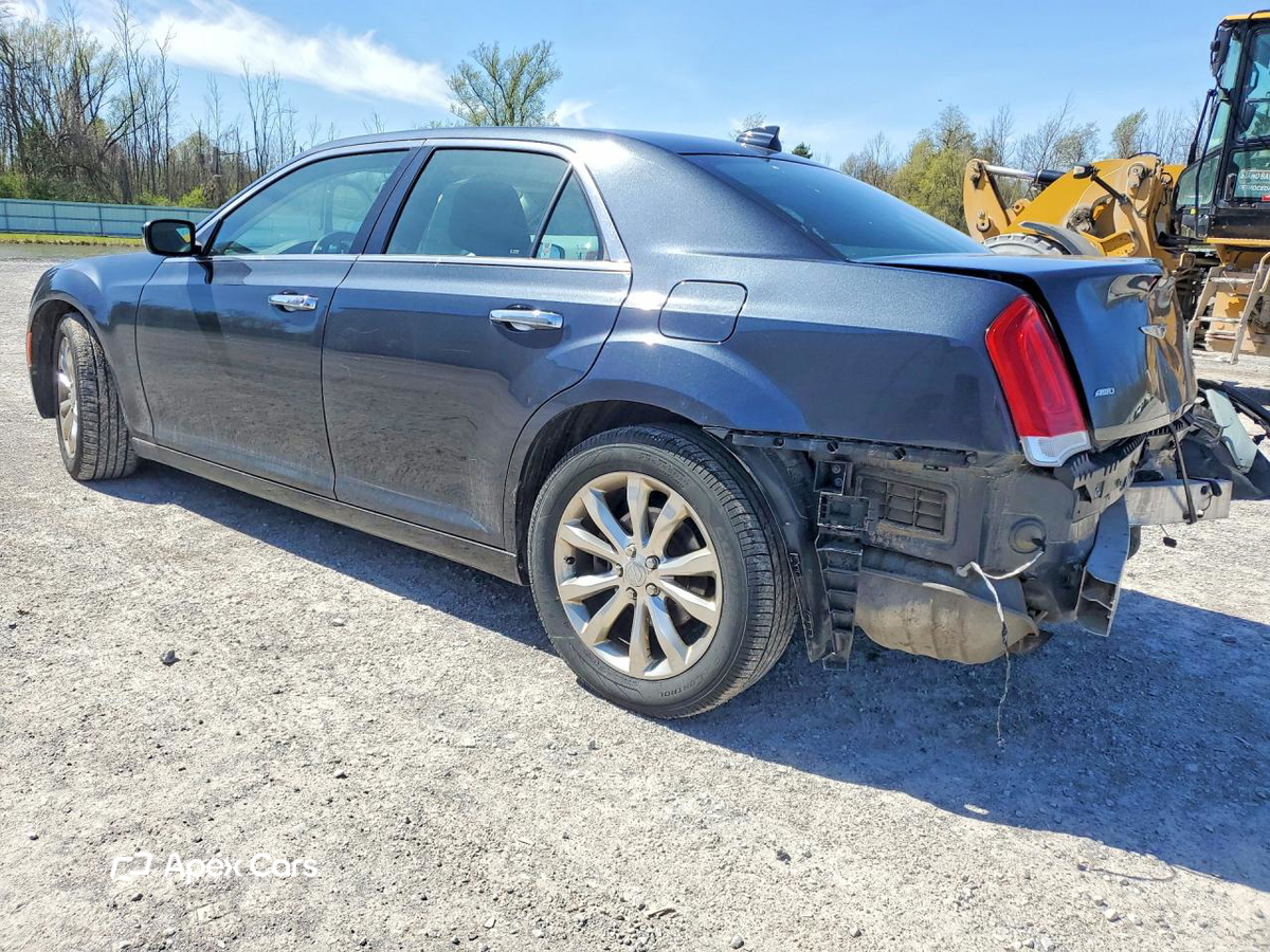 Chrysler 300 2017