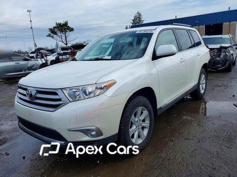 Toyota Highlander 2013 - Image 1 of 13
