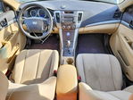 Hyundai Sonata 2010