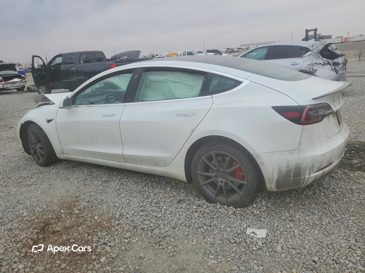 Tesla Model 3 2020