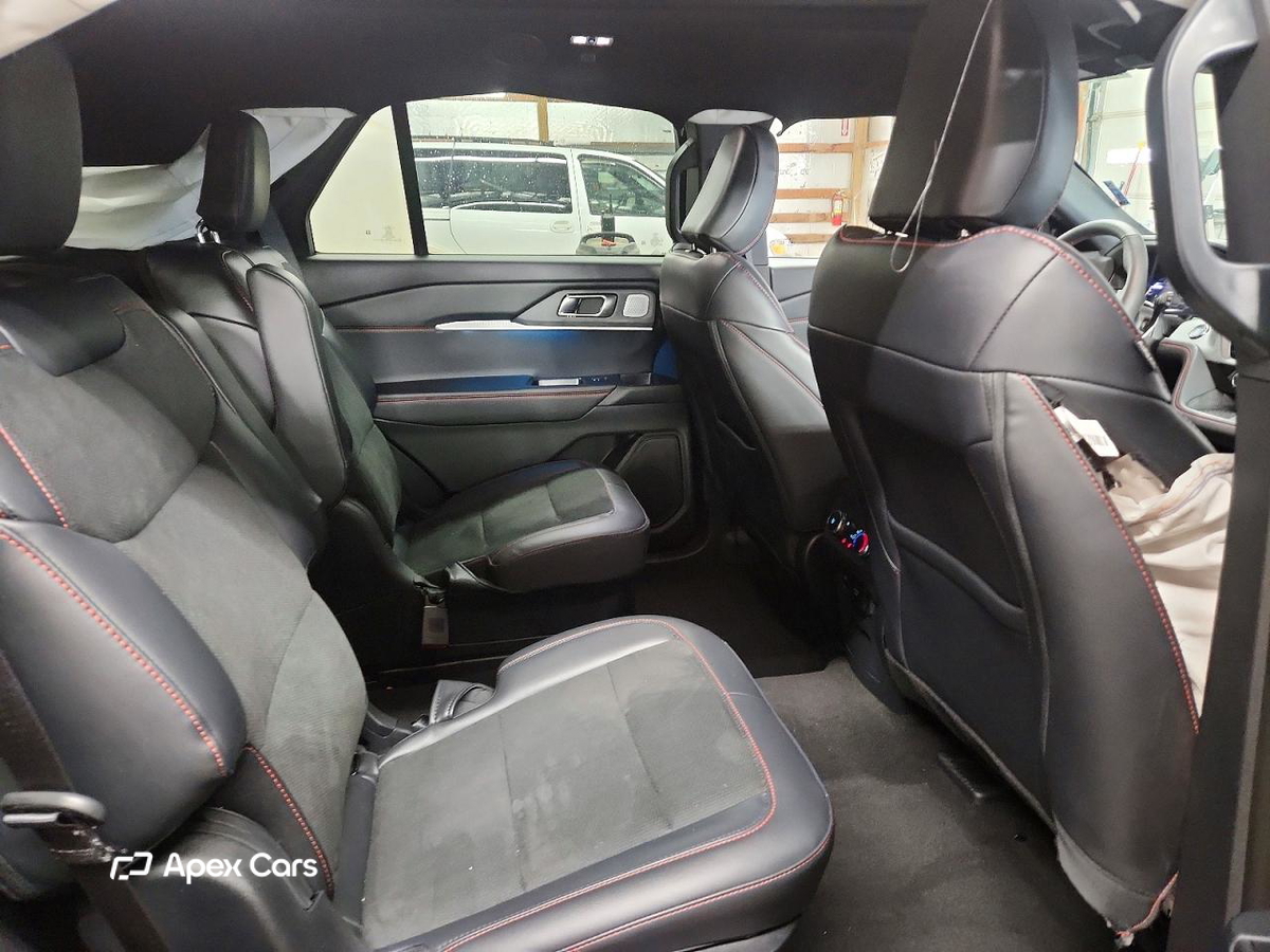 Ford Explorer 2025