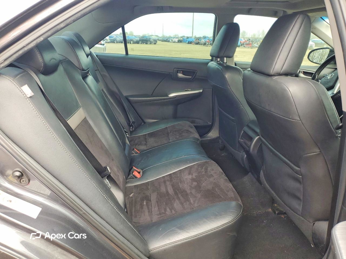 Toyota Camry 2012