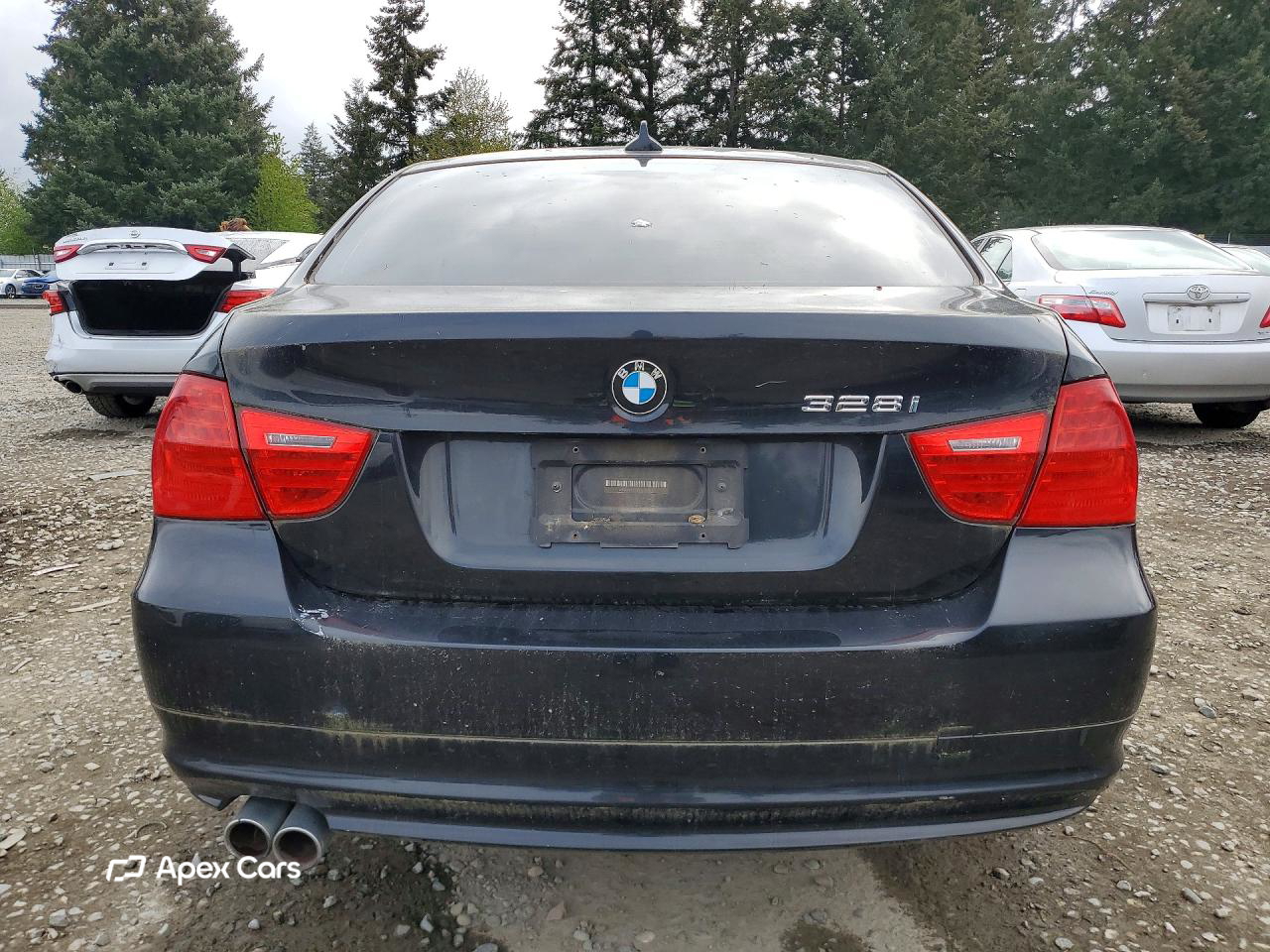BMW Series 3 2011