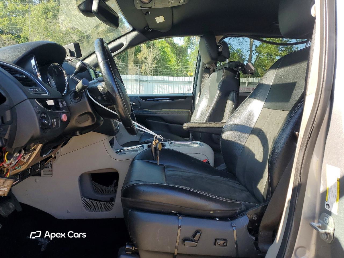 Dodge Caravan 2019