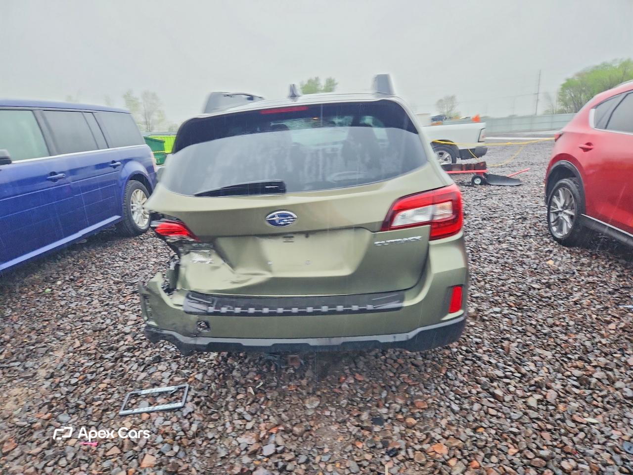 Subaru Outback 2016