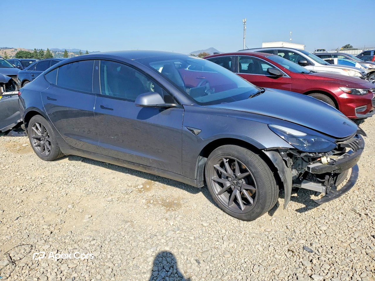 Tesla Model 3 2023