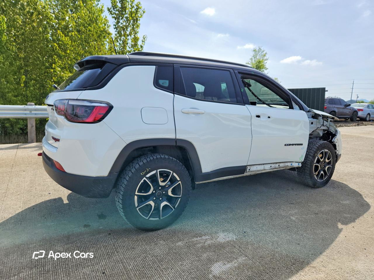 Jeep Compass 2025