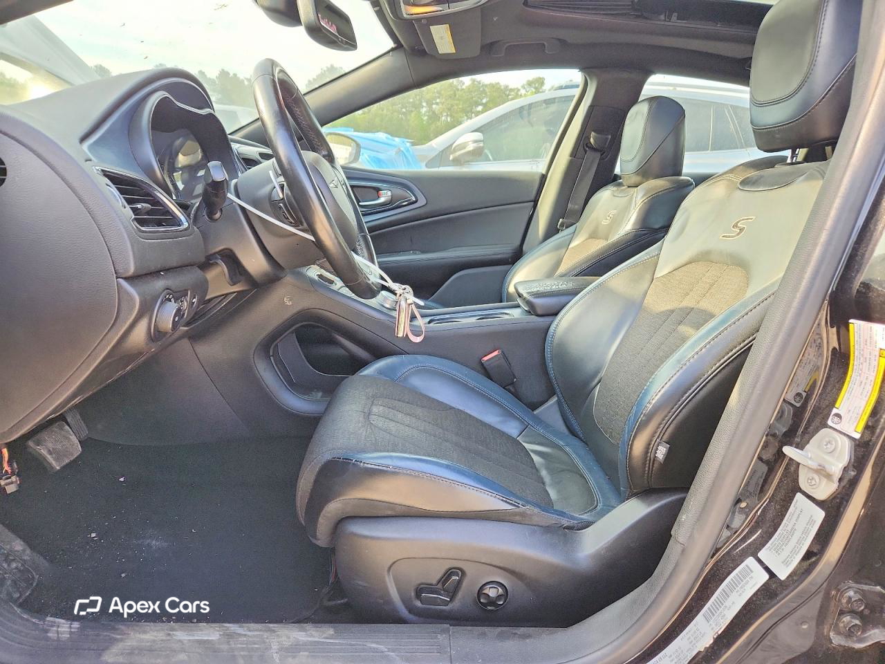 Chrysler 200 2016