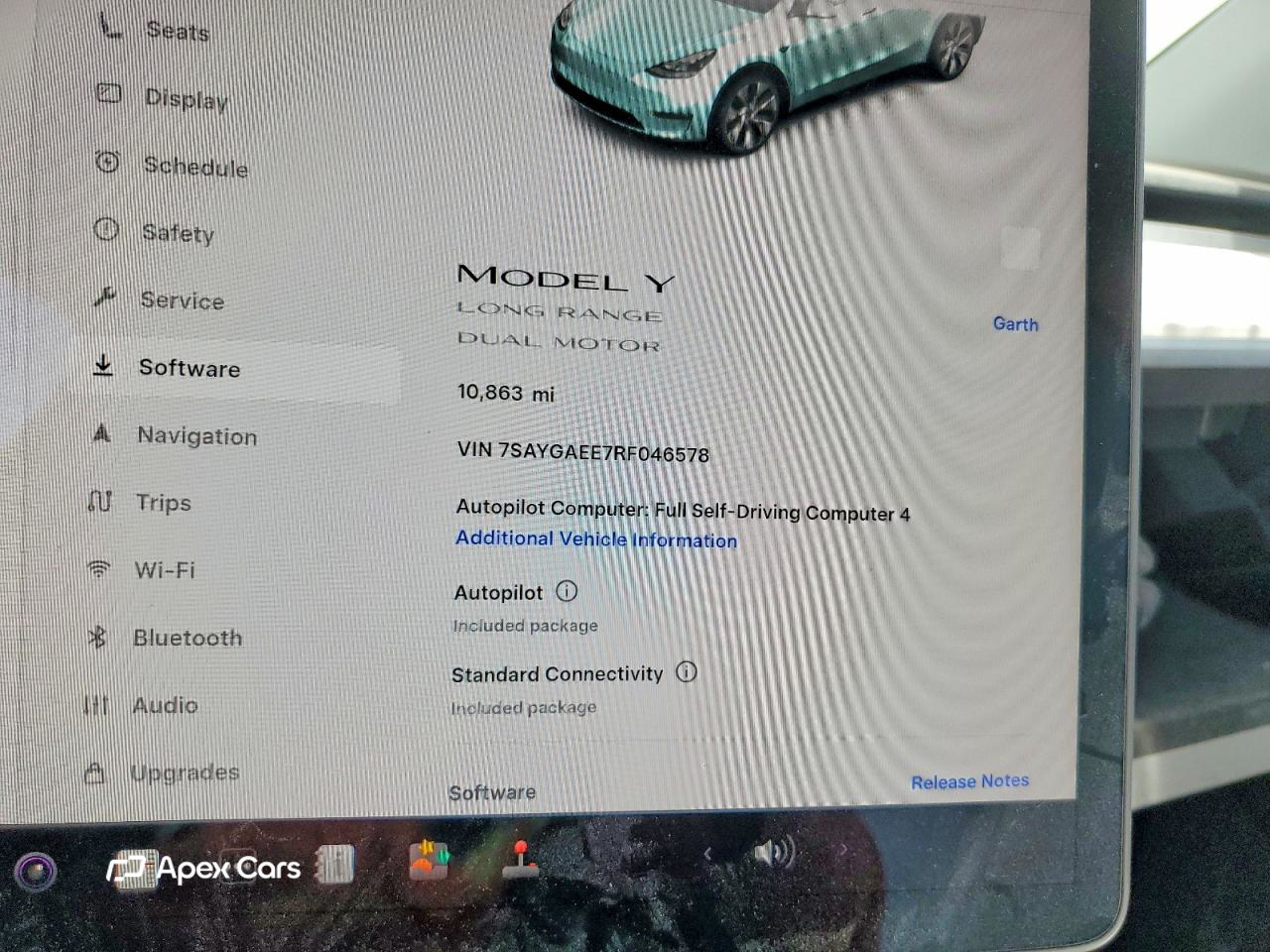 Tesla Model Y 2024